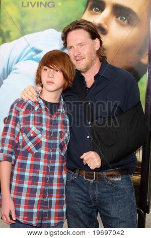 LOS ANGELES - lug 20: Donal Logue e figlio Finn arriva alla Premiere di 