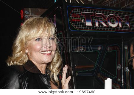SAN DIEGO - JUL 23: Cindy Morgan in die Tron' MySpace Partei während der Comic-Con 2010 auf Flynns 