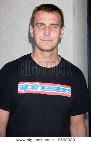 LOS ANGELES - JUL 24: Ingo Rademacher på 2010 General Hospital Fan Club Lunchen på Airtel Hot