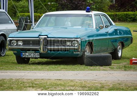 PAAREN IM GLIEN GERMANY - MAY 23 2015: Full-size car Pontiac Catalina (Third generation). The oldtimer show in MAFZ.