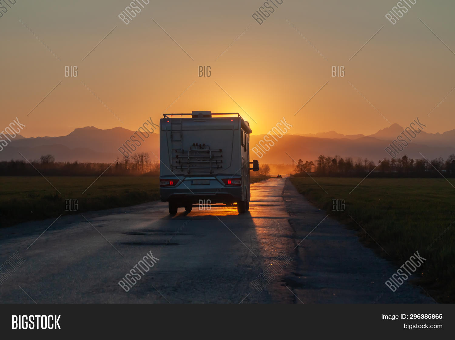 Giving Road Head