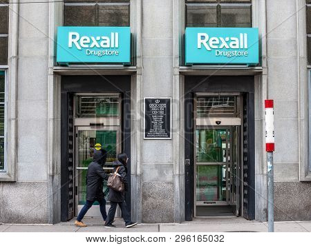 Toronto, Canada - November 13, 2018: Rexall Logo In Front Of Their Store In Downtown Toronto, Ontari