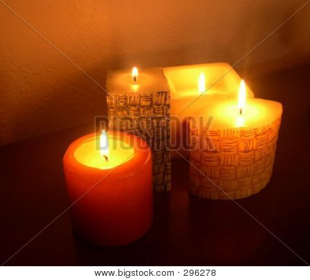 Candlelight24