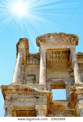 Starożytności greckie miasta-Ephesus. Promienie