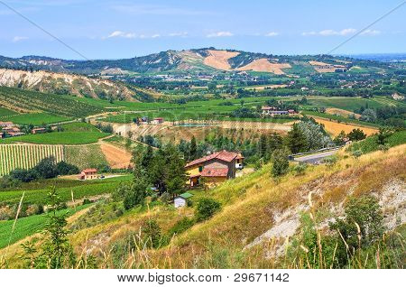 ทัศนียภาพของ Emilia-Romagna อิตาลี
