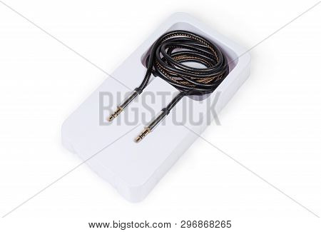 High-fidelity Analog Shielded Audio Cable With Gold-plated Stereo Connectors Mini Jack In Plastic Pa