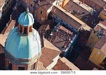 Görüntülemek Asinelli kuleden tarihinde San Vitale Bologna Via