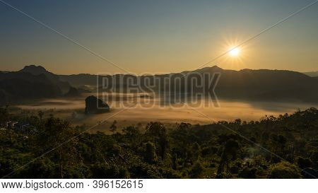 Phu Langka Forest Park, Pha Chang Noi, Pong District,phayao Thailand.morning Mist Covered The Mounta