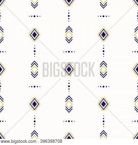 Seamless Ethnic Pattern With Geometric Shapes