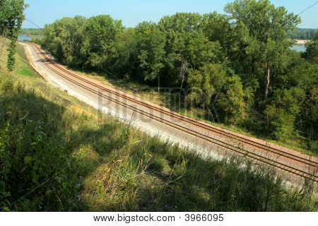 Jernbanespor, Platte-floden