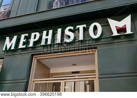 Bordeaux , Aquitaine  France - 11 21 2020 : Mephisto Sign Text And Logo Front Of Store Luxury Shoes 