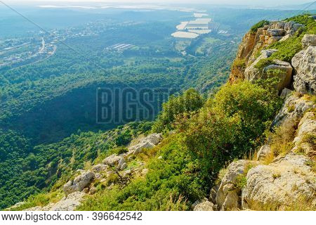 View Of Western Galilee Landscape, With The Mediterranean Sea, In Adamit Park, Northern Israel