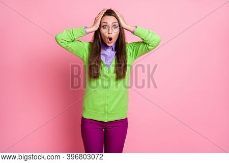 Portrait Of Voiceless Stunned Girl Touch Hands Head Impressed Scream Isolated Over Pink Color Backgr