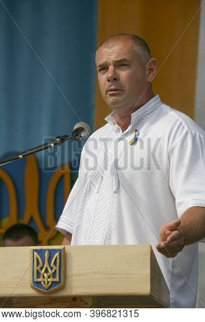 Lutsk, Volyn / Ukraine - August 24 2012: People's Deputy Of Ukraine Ihor Palytsia Delivers A Speech 