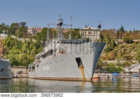 Sevastopol, Russia - September 26, 2020: Physical Fields Control Vessel Sfp-183 At The Berth Of The 