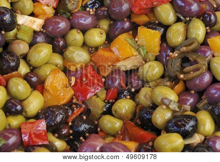 Olives And Paprica Salad