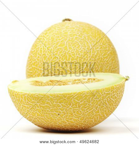 galia slice melone isolated on white