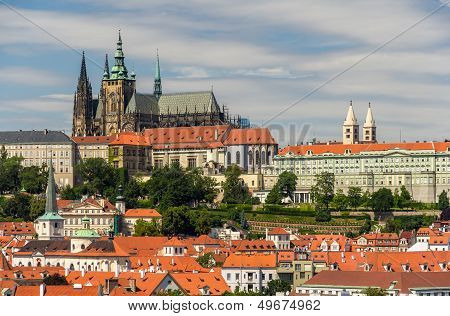 View Of Prague Castle (prazsky Hrad) With St. Vitus Cathedral