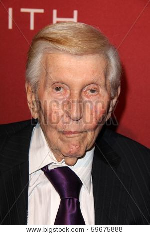 LOS ANGELES - FEB 10:  Sumner Redstone at the The Hollywood Reporter's Annual Nominees Night Party at Spago on February 10, 2014 in Beverly Hills, CA