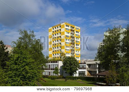 Prefab Building A Kindergarten In Hradec Kralove