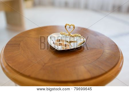 wedding rings