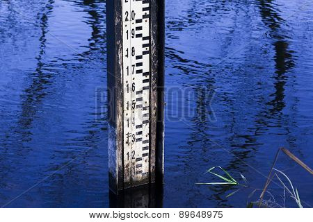 Water level measurement.