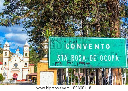 Santa Rosa De Ocopa Convent