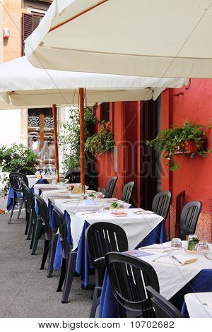 Typisk restaurant i Rom (Italien)
