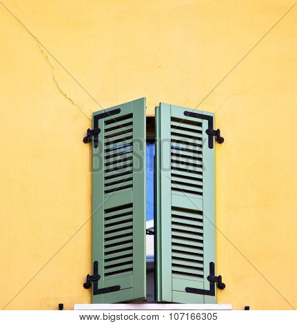 Abbiate Varese Italy Abstract  Window   Green  Yellow Wall