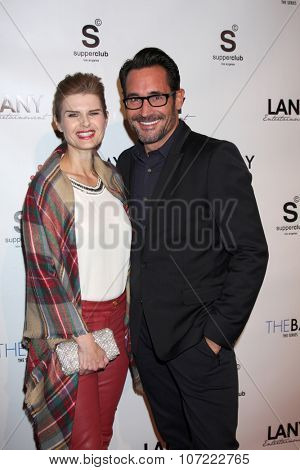 LOS ANGELES - DEC 4:  Carrie Genzel, Gregory Zarian at the 