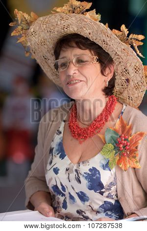 Portrait Of Women In A Autumn-like Dress