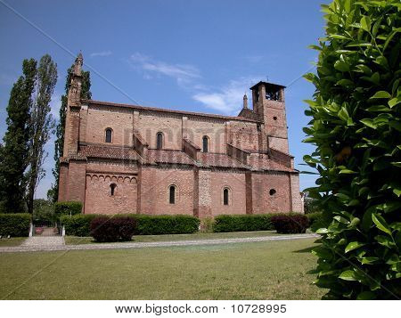 โบสถ์ซาน Bassiano อิตาลี