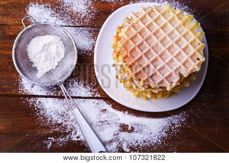 waffles with powdered sugar