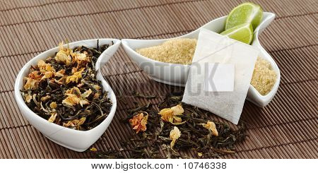 Teabag ชาเขียว น้ำตาล และมะนาว