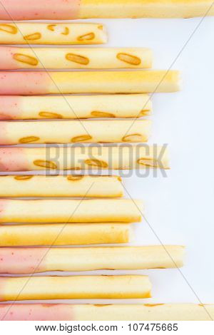 Japanese snack food biscuit stick strawberry coated