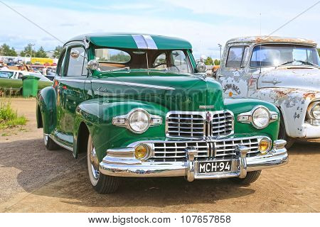 Green Lincoln Continental Coupe Classic Car