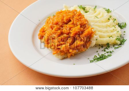 mashed potato with cutlet