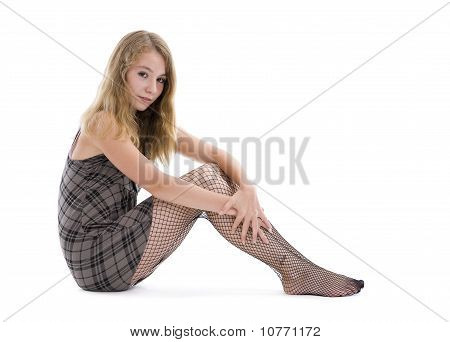 Blondýna malinký, sedět ve studiu