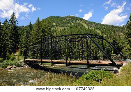 Along The Gallatin River