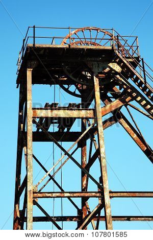 Hoist wheel,coal mine shaft