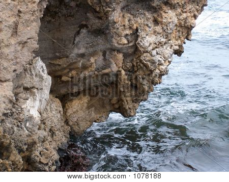 Коралловые человек