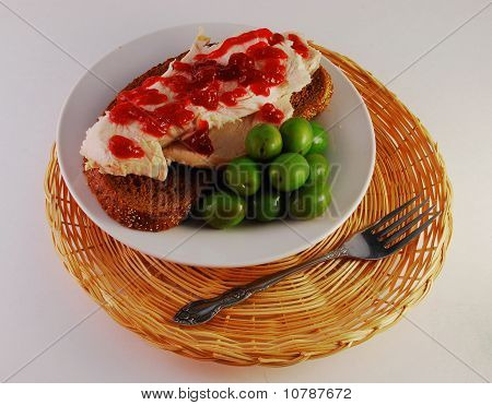 Voileipä kalkkuna, karpalon