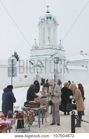 Trade Souvenirs Near The Monastery In Rostov
