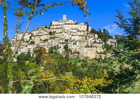 beautiful medieval villages of Italy - Labro in autumn colors. R