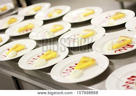 lemon tart dessert
