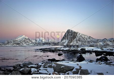Winter moon at 