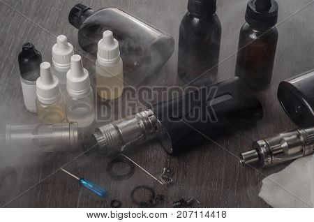 Adjustable electronic cigarette, Non carcinogenic alternative for smoking, vape