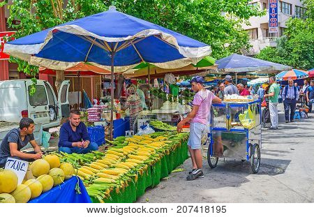 Vendors In Antalya Market