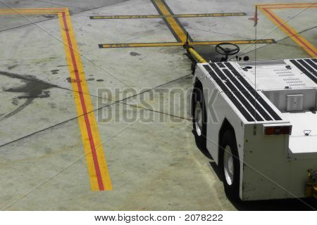 Pista Tug