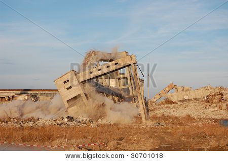 Implosion2